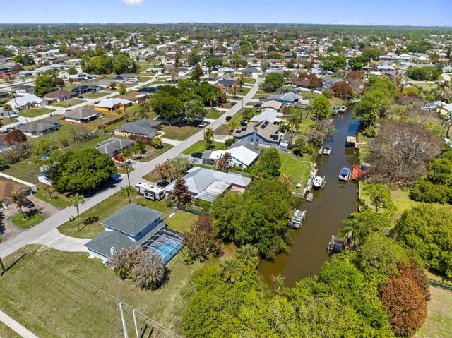 405 NE Midvale Street, Port St. Lucie, Port St Lucie, FL 34983