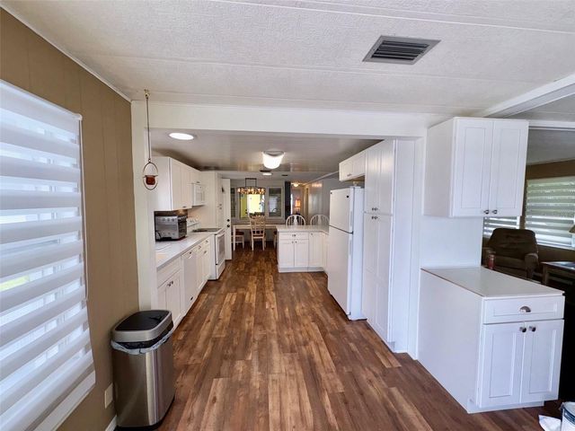 413 CERVINA DRIVE N, Venice, FL 34285