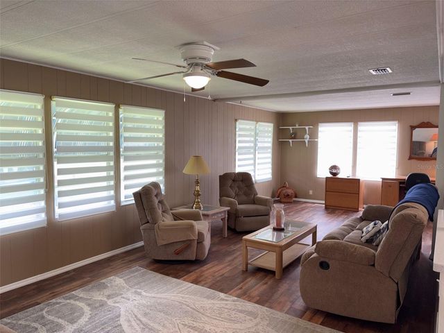 413 CERVINA DRIVE N, Venice, FL 34285