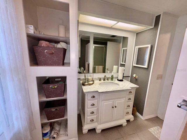 413 CERVINA DRIVE N, Venice, FL 34285