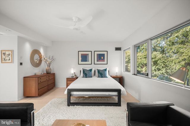 2533 N RIDGEVIEW RD, Arlington, VA 22207