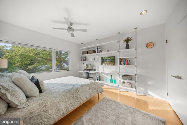 2533 N RIDGEVIEW RD, Arlington, VA 22207