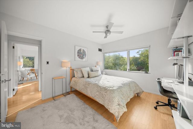 2533 N RIDGEVIEW RD, Arlington, VA 22207