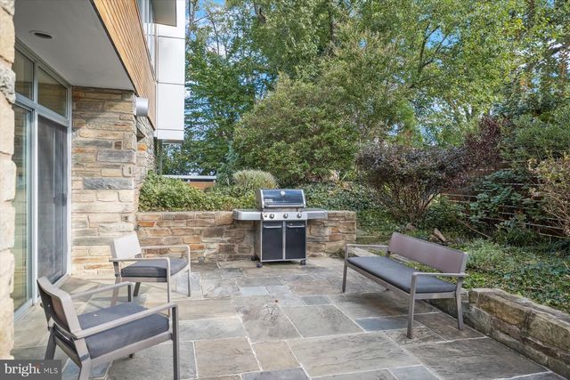 2533 N RIDGEVIEW RD, Arlington, VA 22207