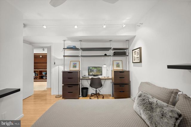 2533 N RIDGEVIEW RD, Arlington, VA 22207