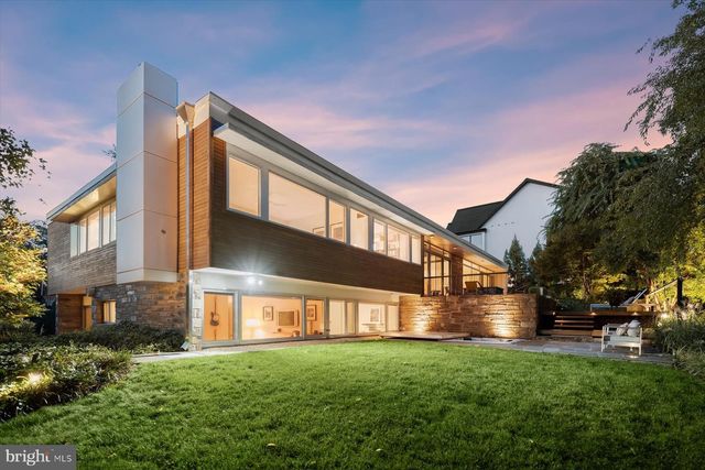 2533 N RIDGEVIEW RD, Arlington, VA 22207