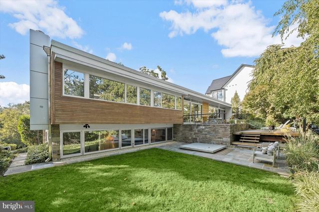 2533 N RIDGEVIEW RD, Arlington, VA 22207