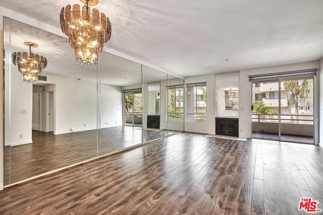 500 S Berendo Street 101, Los Angeles, CA 90020