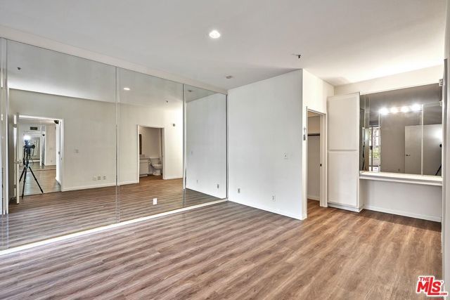 500 S Berendo Street 101, Los Angeles, CA 90020