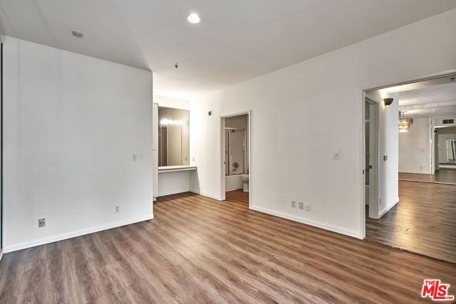 500 S Berendo Street 101, Los Angeles, CA 90020