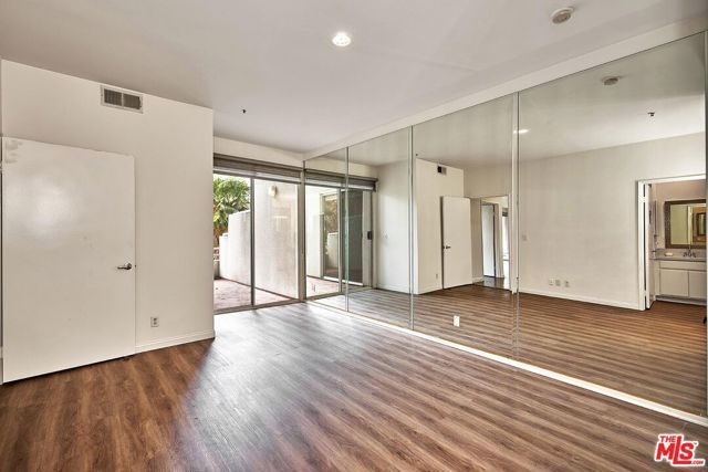 500 S Berendo Street 101, Los Angeles, CA 90020