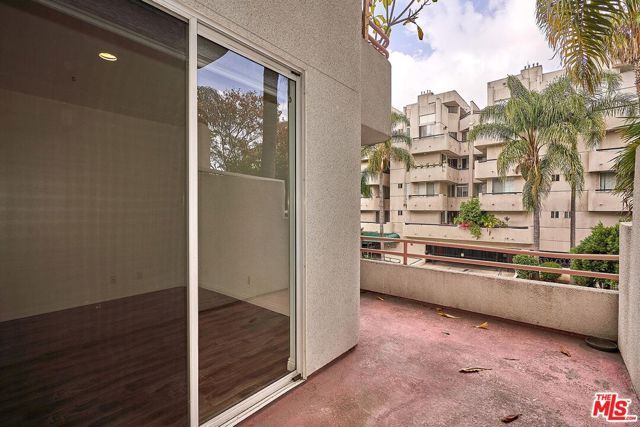500 S Berendo Street 101, Los Angeles, CA 90020