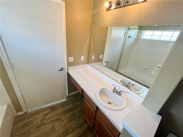 7813 Duber LN, Austin, TX 78747