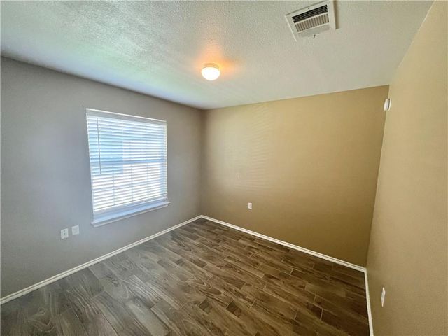 7813 Duber LN, Austin, TX 78747