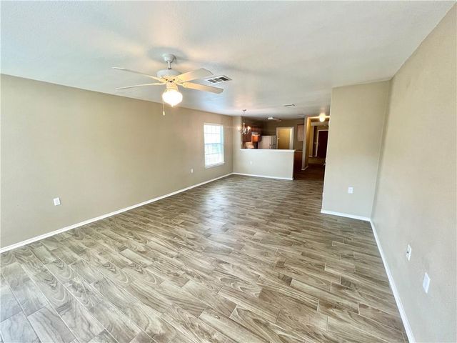 7813 Duber LN, Austin, TX 78747