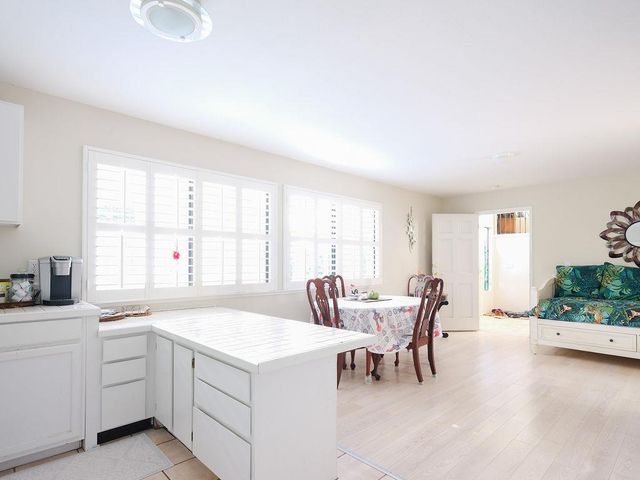 355 Avenue Portola, El Granada, CA 94019