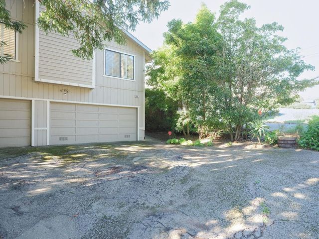 355 Avenue Portola, El Granada, CA 94019