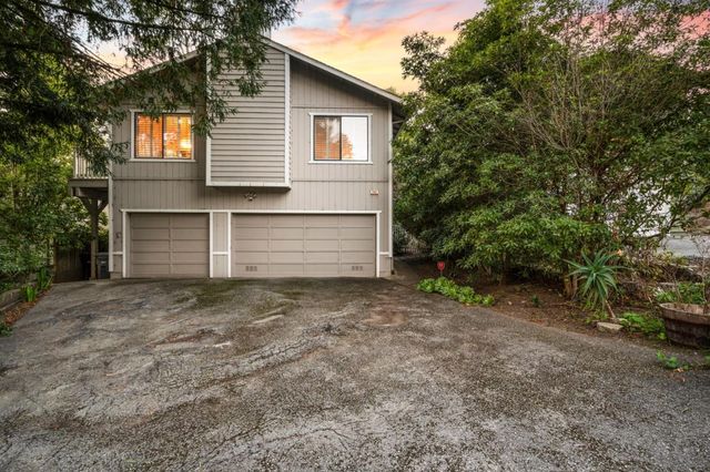 355 Avenue Portola, El Granada, CA 94019