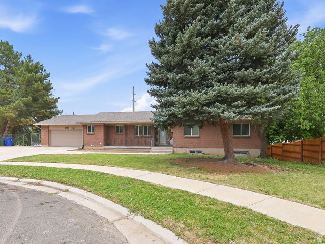 3935 S PHARAOH CIR, Salt Lake City, UT 84123