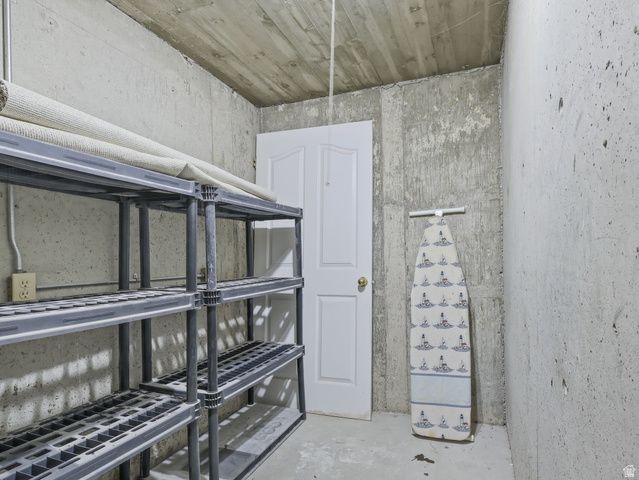 3935 S PHARAOH CIR, Salt Lake City, UT 84123