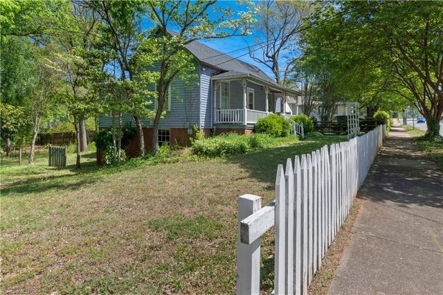 15 W Sprague Street, Winston-salem, NC 27127