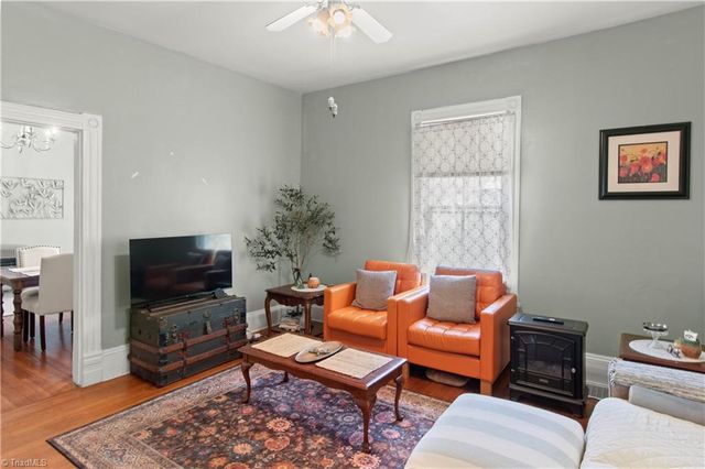 15 W Sprague Street, Winston-salem, NC 27127