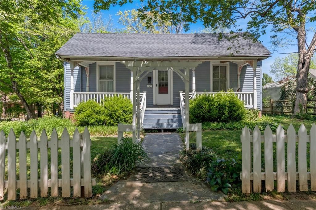 15 W Sprague Street, Winston-salem, NC 27127