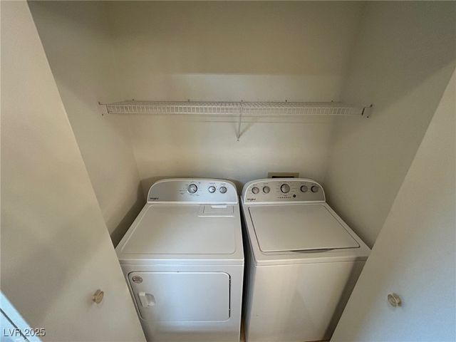 5415 West Harmon Avenue 1022, Las Vegas, NV 89103