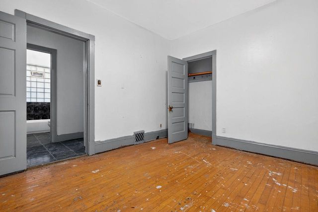 3615 W Center STREET, Milwaukee, WI 53210