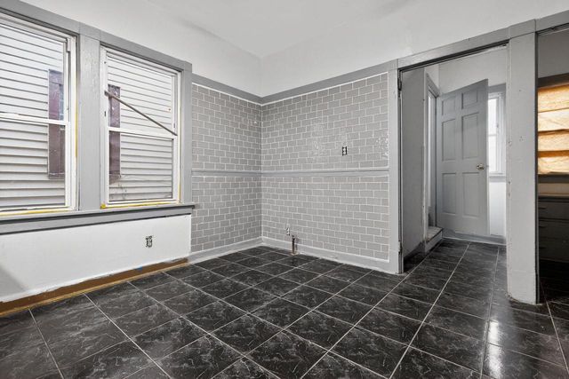 3615 W Center STREET, Milwaukee, WI 53210