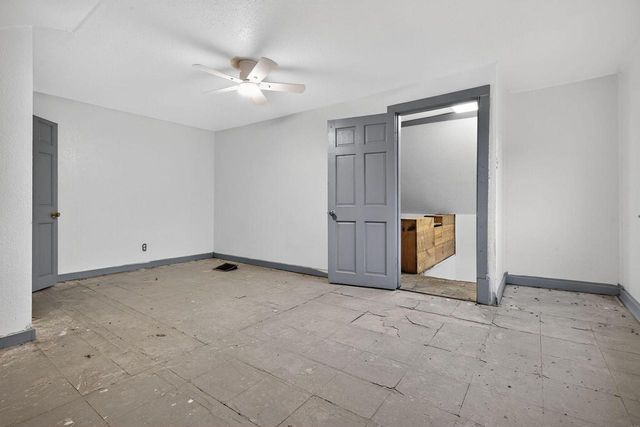 3615 W Center STREET, Milwaukee, WI 53210