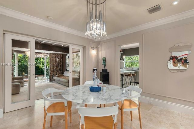 830 E Dilido Dr, Miami Beach, FL 33139