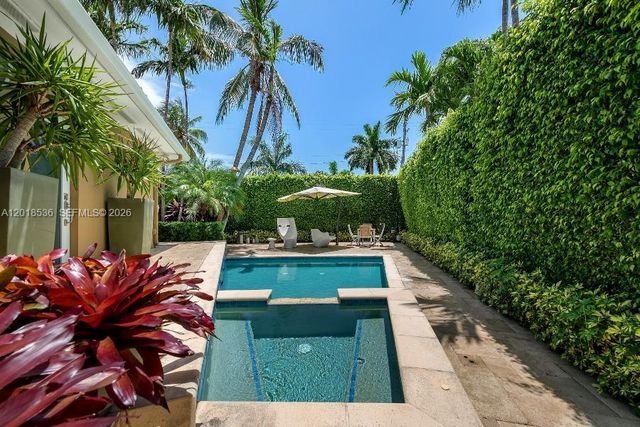830 E Dilido Dr, Miami Beach, FL 33139