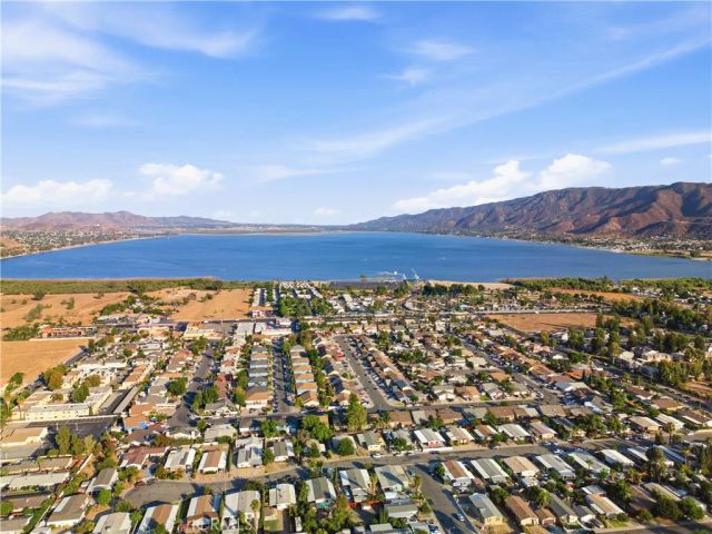 15059 Zieglinde, Lake Elsinore, CA 92530