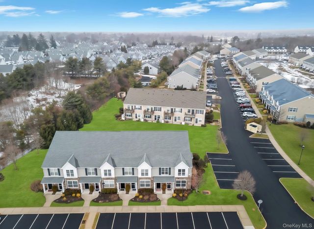 96 Somerton Avenue, Central Islip, NY 11722