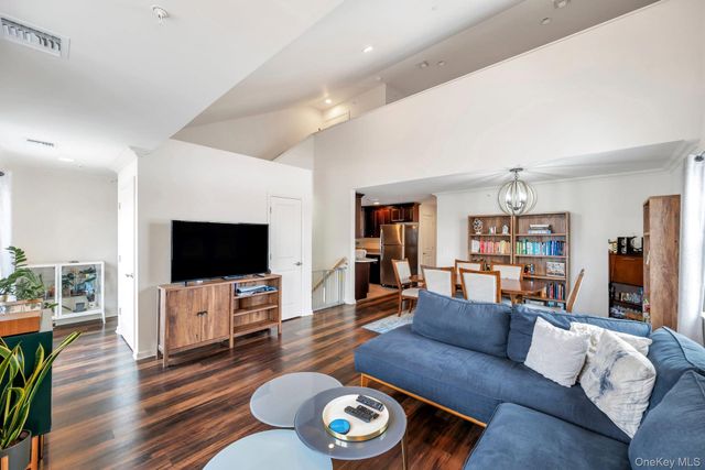 96 Somerton Avenue, Central Islip, NY 11722