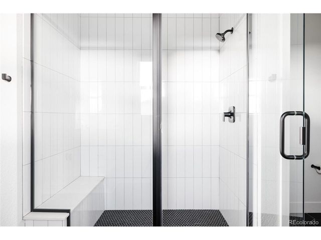 6010 N Perth St, Aurora, CO 80019