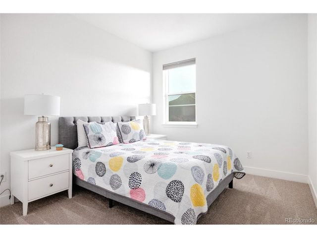 6010 N Perth St, Aurora, CO 80019