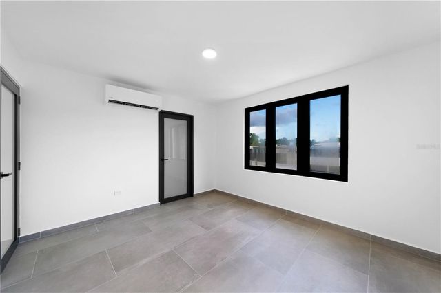 15 SAN ISAAC STREET, San Juan, PR 00927