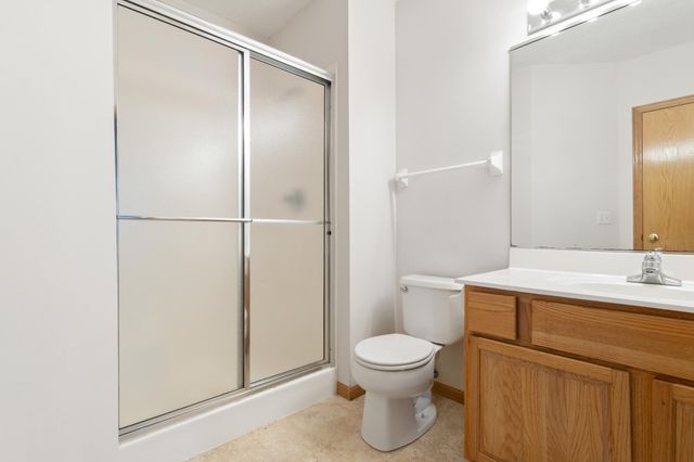 1255 Cuylle Bay, Faribault, MN 55021