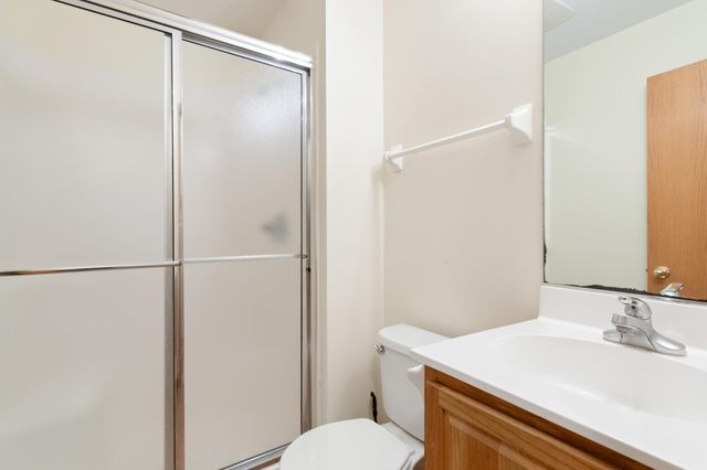 1255 Cuylle Bay, Faribault, MN 55021