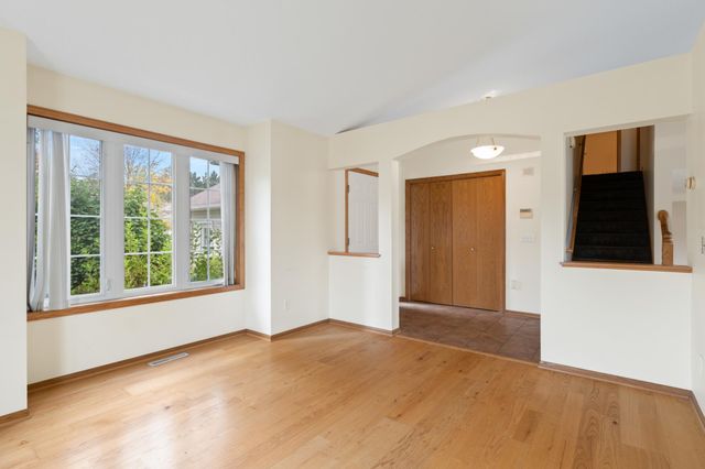 1255 Cuylle Bay, Faribault, MN 55021