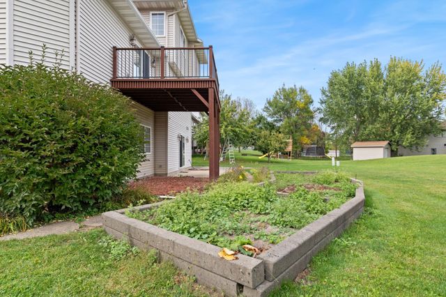 1255 Cuylle Bay, Faribault, MN 55021