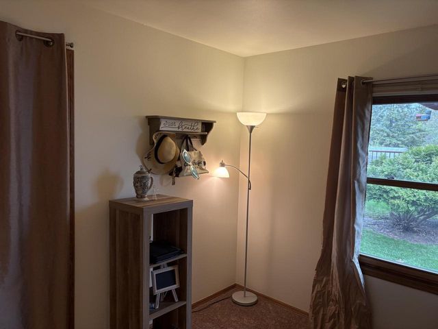 7369 Hillendale DRIVE, Franklin, WI 53132