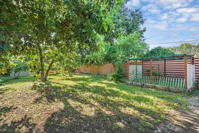 223 Rush St, Lodi, CA 95240