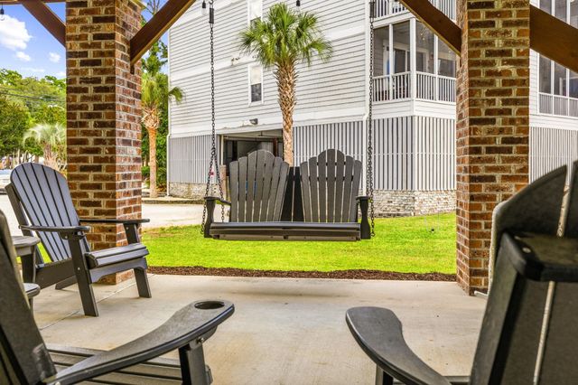 425 Surfside Dr., Surfside Beach, SC 29575