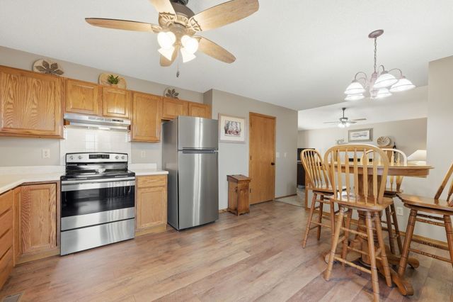 122 E Eagle Watch St, Mulvane, KS 67110