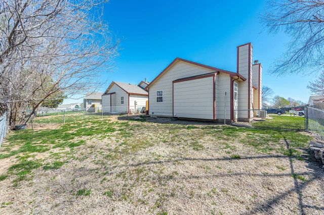 122 E Eagle Watch St, Mulvane, KS 67110