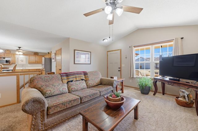 122 E Eagle Watch St, Mulvane, KS 67110