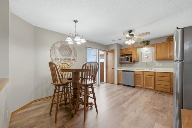 122 E Eagle Watch St, Mulvane, KS 67110